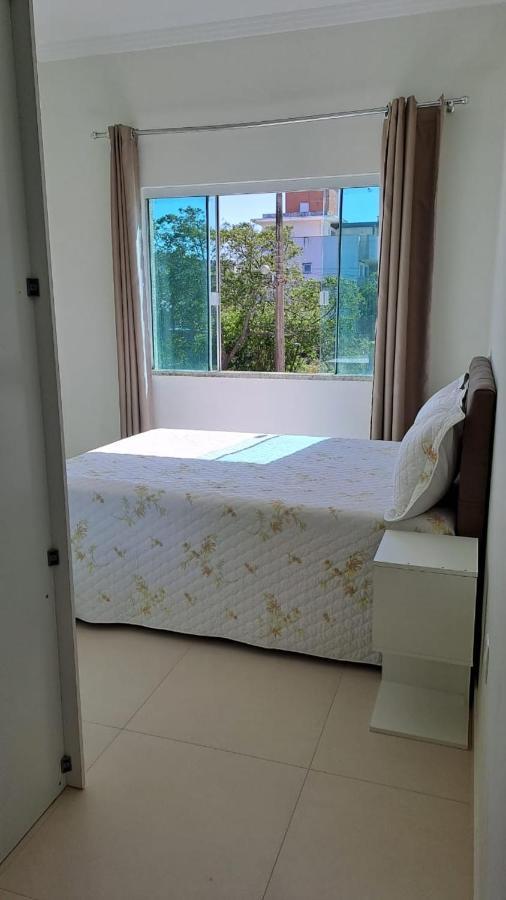 Casas Para Locacao Em בומבינאס מראה חיצוני תמונה