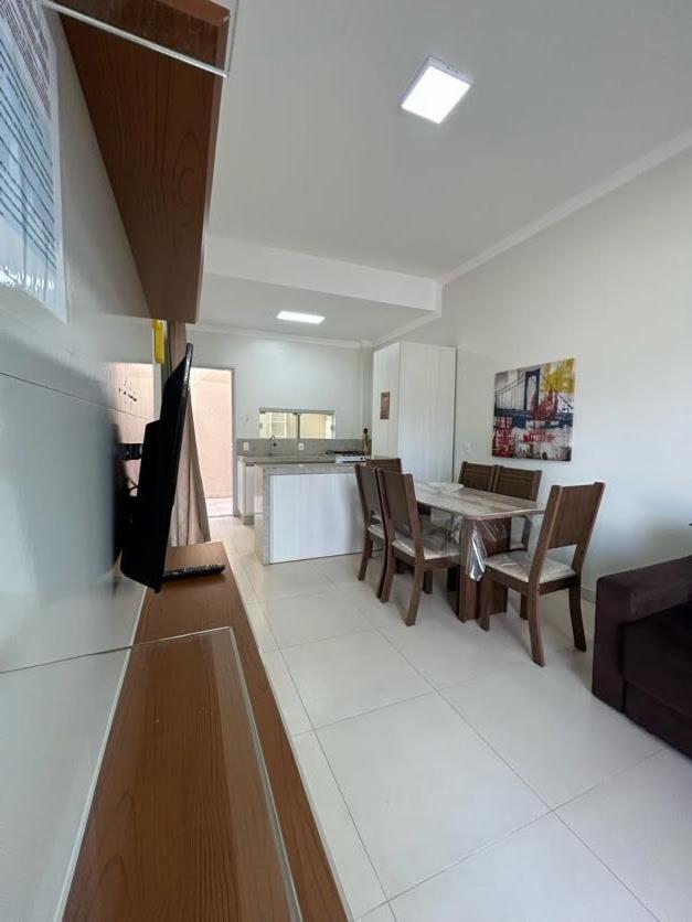 Casas Para Locacao Em בומבינאס מראה חיצוני תמונה